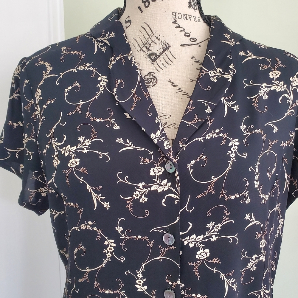 Vintage Gap Floral Button Down Sun Dress - Picture 4 of 15
